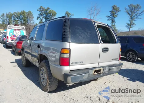 2004 Chevrolet Tahoe Ls из США, поврежденный, VIN 1GNEC13V14J141905